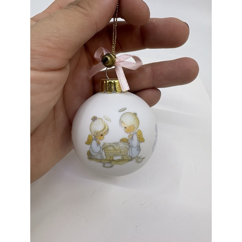 1996 Peace On Earth Precious Moments Ball‎ Ornament w box Tiny Trimmings Enesco